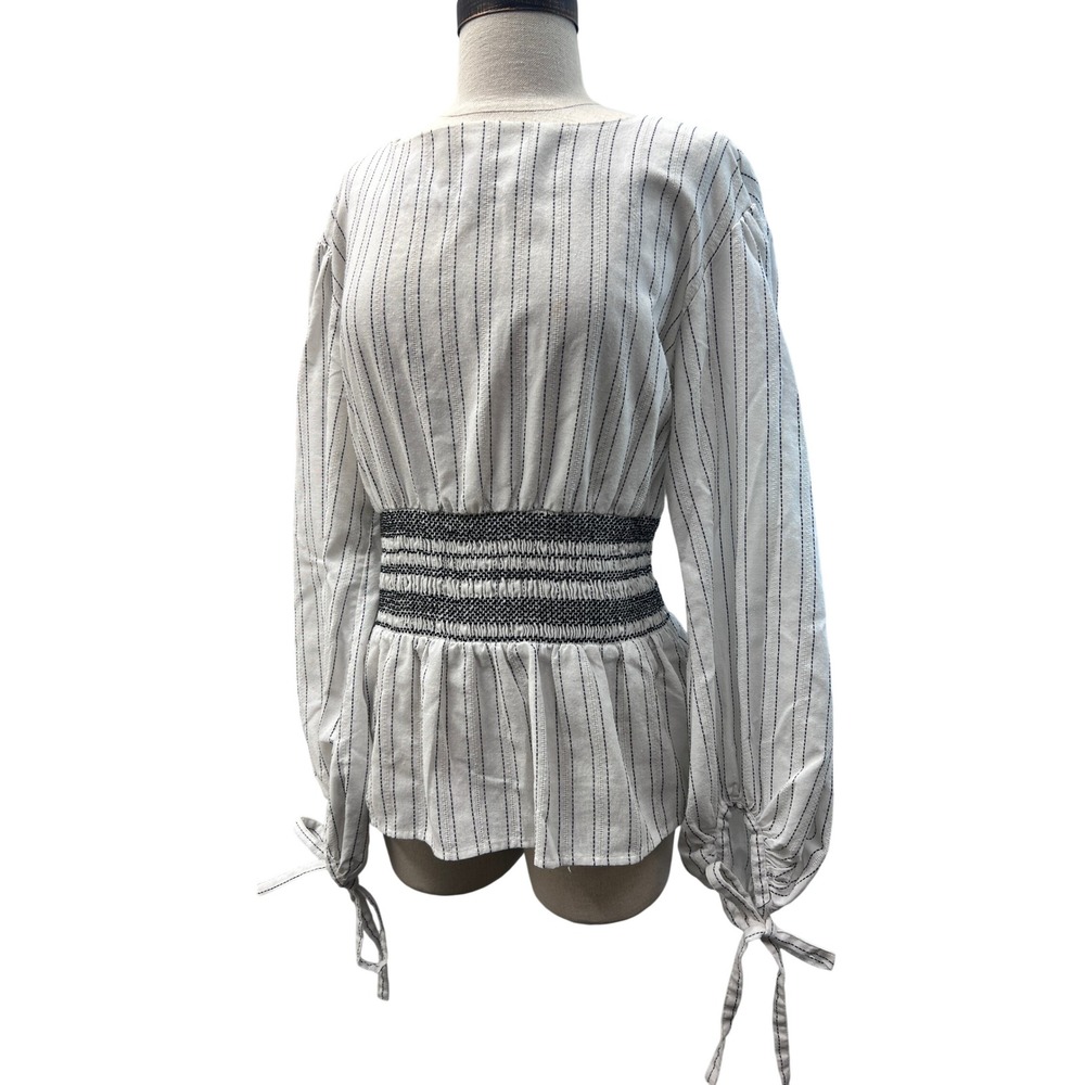 J.O.A. Smocked Peplum Blouse Women Large White Striped Excellent Puff Sleeve